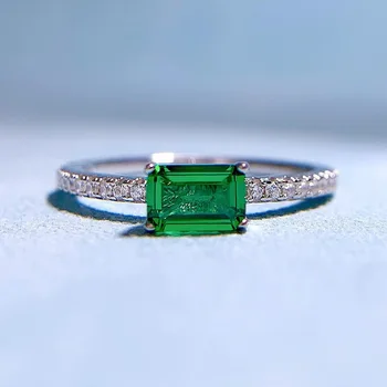 Тонкое серебро 925 пробы Изумрудно-зеленый Циркониевое кольцо Покрытое 14-каратное золото Роскошное кольцо для женщин Помолвка Свадьба Изысканные ювелирные изделия